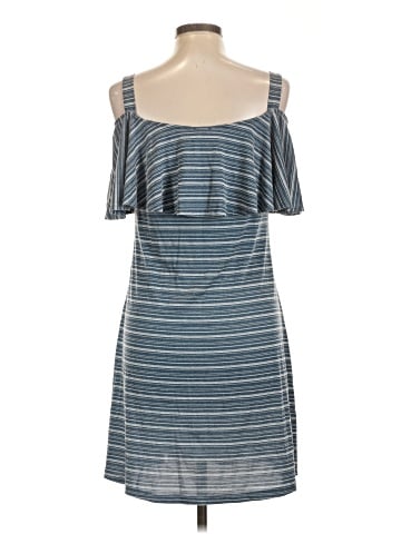 V Cristina Casual Dress (view 2)