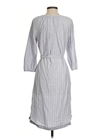 Old Navy Casual Dress (view 2)