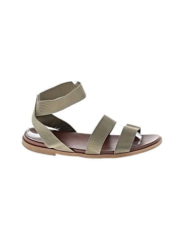 Universal Thread Sandals (view 1)