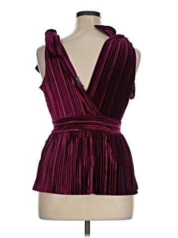 Venus Sleeveless Top (view 2)