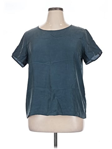 Club Monaco Short Sleeve T-Shirt (view 1)