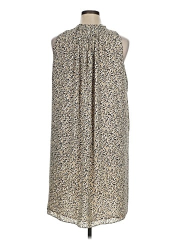 Banana Republic Casual Dress (view 2)