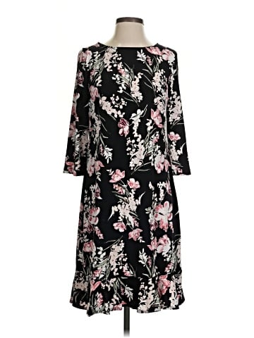 Sandra Darren Casual Dress (view 1)