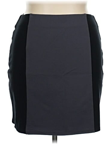 Ann Taylor LOFT Outlet Casual Skirt (view 1)