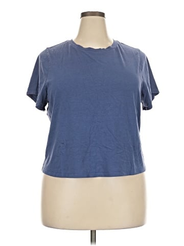 Old Navy Short Sleeve T-Shirt (view 1)
