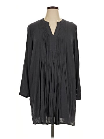 Old Navy Casual Dress (view 1)