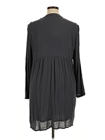Old Navy Casual Dress (view 2)