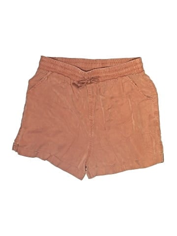 Universal Thread Shorts (view 1)