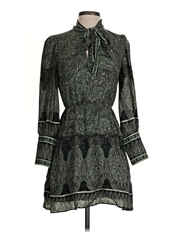 Alice + Olivia Casual Dress (view 1)