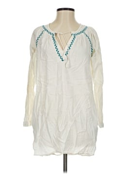 Roxy 3/4 Sleeve Blouse (view 1)