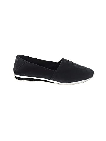 Coach Flats (view 1)