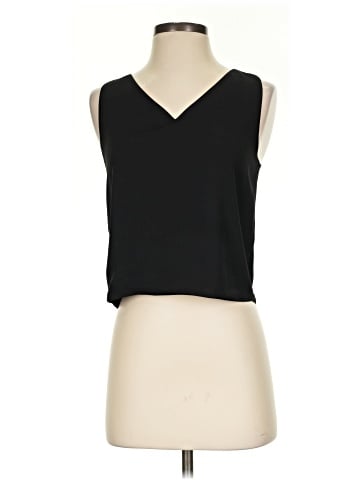 Babaton Sleeveless T-Shirt (view 1)