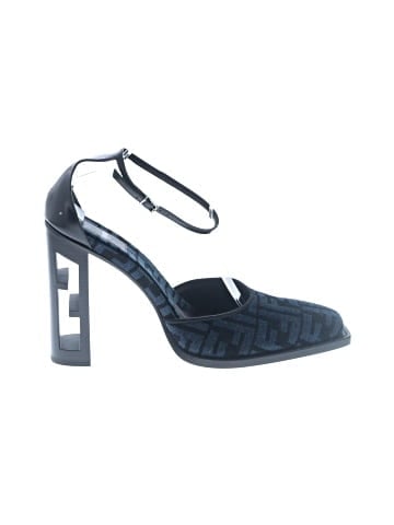 Fendi Pumps (view 1)