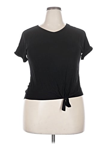 Crown of Heart's Short Sleeve Top (view 1)