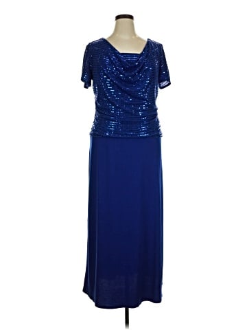 En Focus Studio Cocktail Dress (view 1)