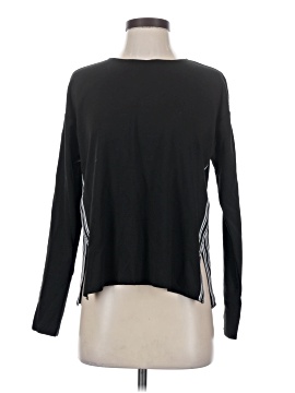 Forever 21 Pullover Sweater (view 1)