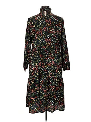 Boohoo Casual Dress (view 2)