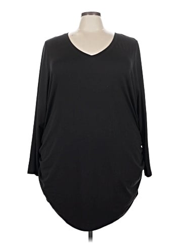 LIVI 3/4 Sleeve Top (view 1)