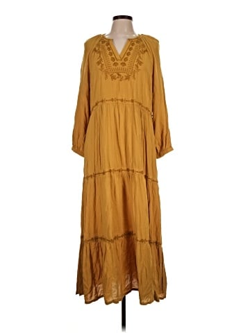 Old Navy Casual Dress (view 1)