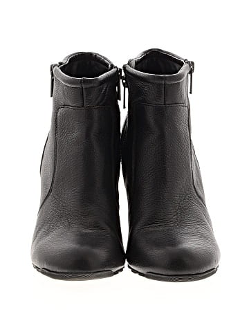 Kenneth Cole REACTION Ankle Boots (view 2)