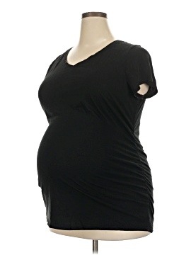 Liz Lange Maternity for Target Short Sleeve T-Shirt (view 1)