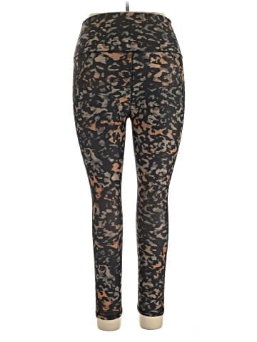 Fabletics Active Pants (view 2)