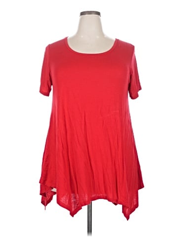 Larace Short Sleeve T-Shirt (view 1)