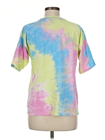 By Egreis Short Sleeve T-Shirt (view 2)