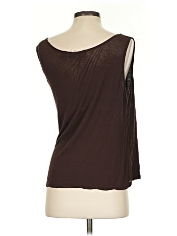 Valerie Stevens Sleeveless T-Shirt (view 2)