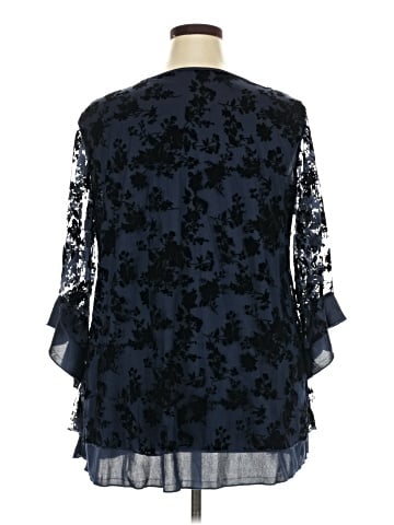BLOOMCHIC 3/4 Sleeve Blouse (view 2)