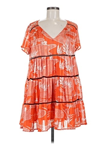 Urban Outfitters Casual Dress (view 1)