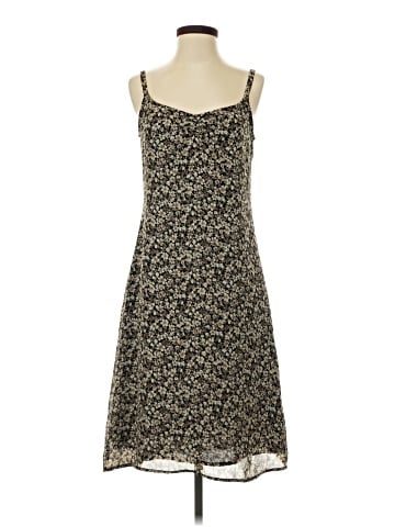 Old Navy Casual Dress (view 1)