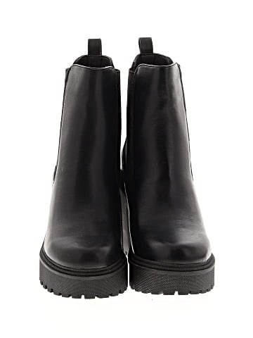 Madden Girl Ankle Boots (view 2)