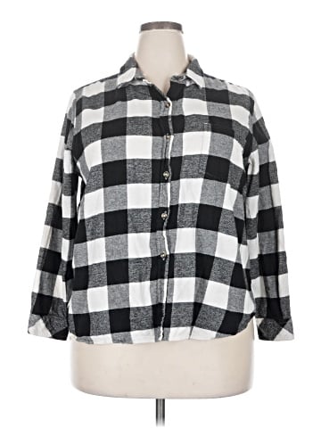 Sonoma Goods for Life 3/4 Sleeve Button-Down Shirt (view 1)