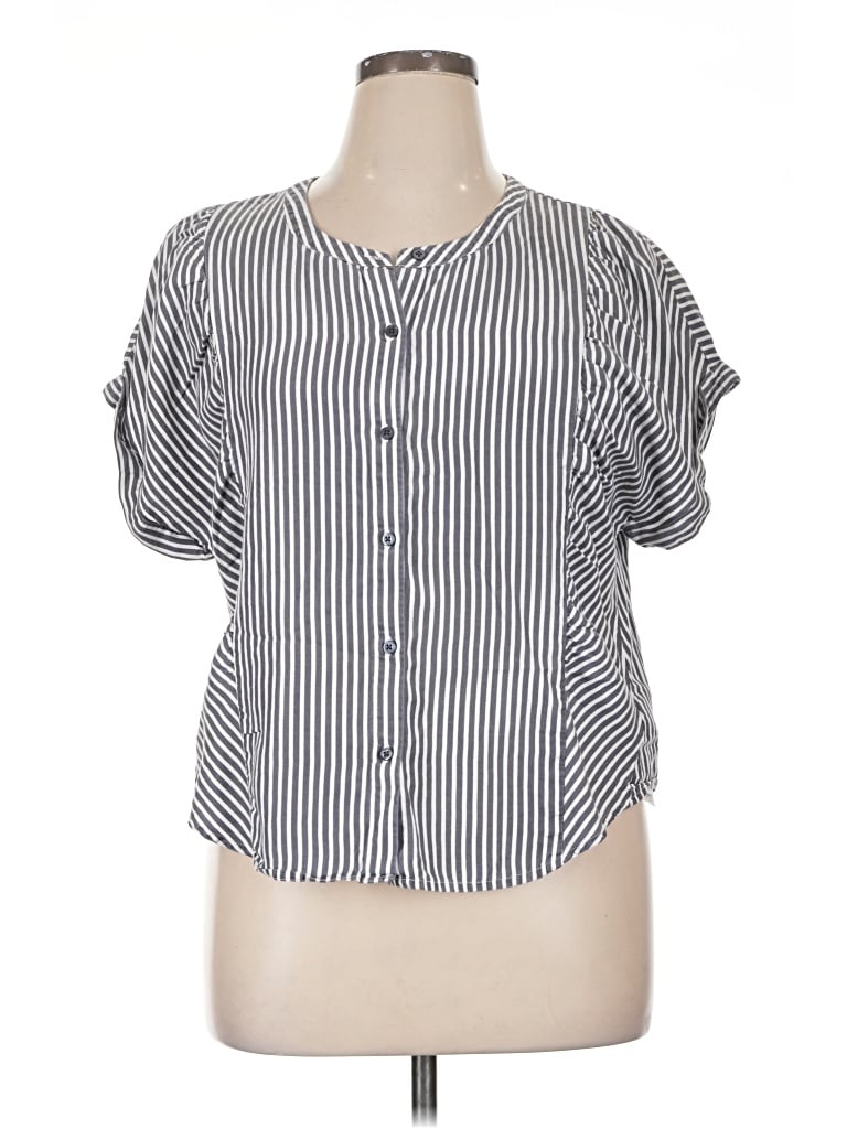 Pre-owned Splendid Short Sleeve T-shirt In Silver