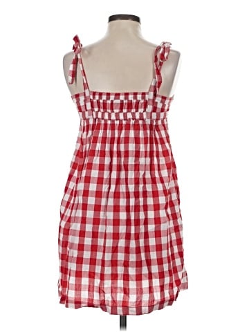 Old Navy Casual Dress (view 2)