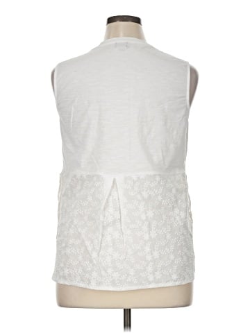 Lee Sleeveless T-Shirt (view 2)