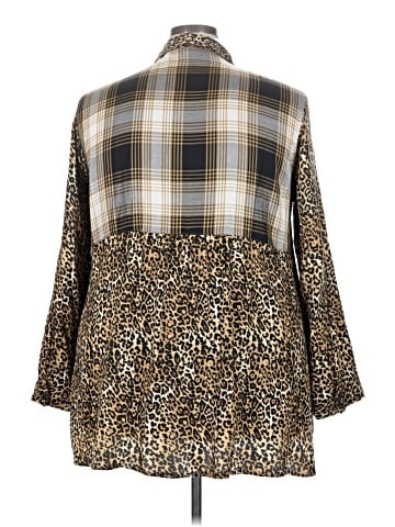 Cato 3/4 Sleeve Button-Down Shirt (view 2)