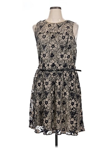 Ann Taylor LOFT Outlet Cocktail Dress (view 1)