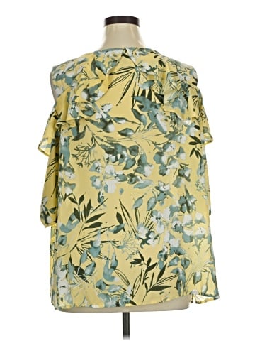 Catherines Sleeveless Blouse (view 2)