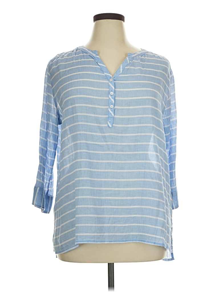 Pre-owned St. John's Bay 3/4 Sleeve Blouse In Blue