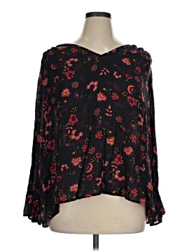 Jessica Simpson 3/4 Sleeve Blouse