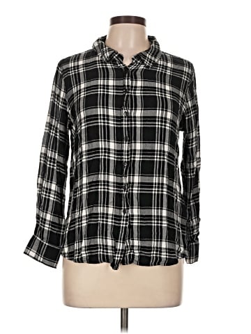 Olive and Oak 3/4 Sleeve Button-Down Shirt (view 1)