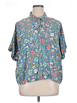 Lularoe Short Sleeve Blouse (view 1)