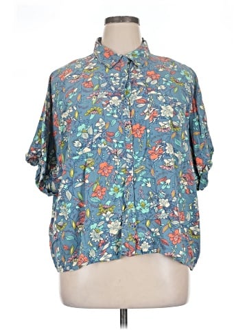 Lularoe Short Sleeve Blouse (view 1)