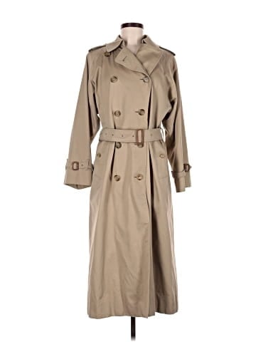 Burberry Trenchcoat (view 1)