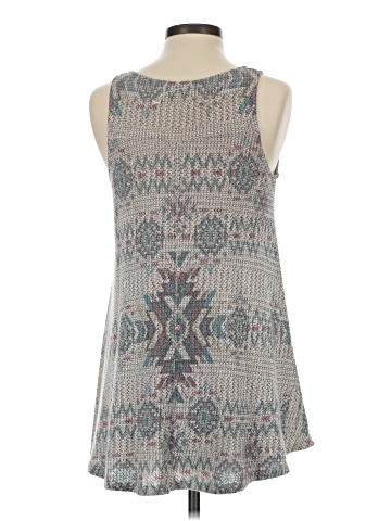 Blu Pepper Sleeveless Blouse (view 2)