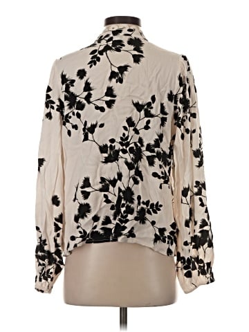 The Odells 3/4 Sleeve Blouse (view 2)