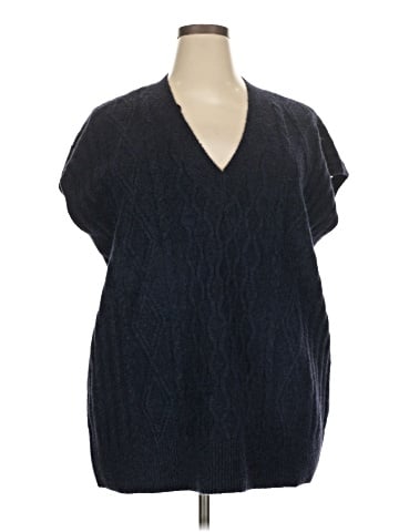 Universal Thread Poncho (view 1)