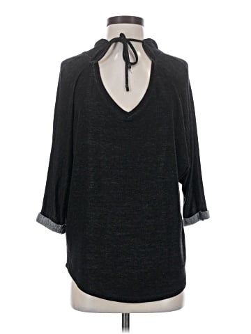 Femme by tresics Poncho (view 1)